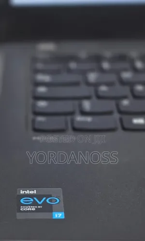 New Laptop Lenovo ThinkPad T14s Gen 2 16GB Intel Core i7 SSD 512GB