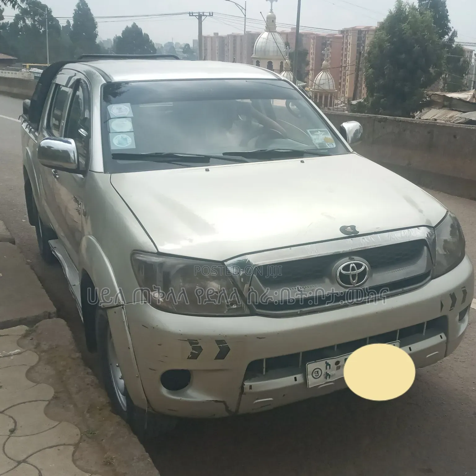 Toyota Hilux 2010 Gold