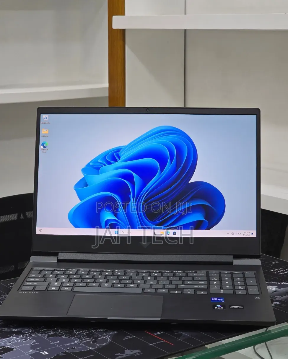 New Laptop HP Victus 16 16GB Intel Core i7 SSD 1T