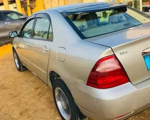 Toyota Corolla 2005 Gold