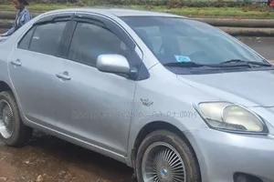 Toyota Yaris 2007 Off white