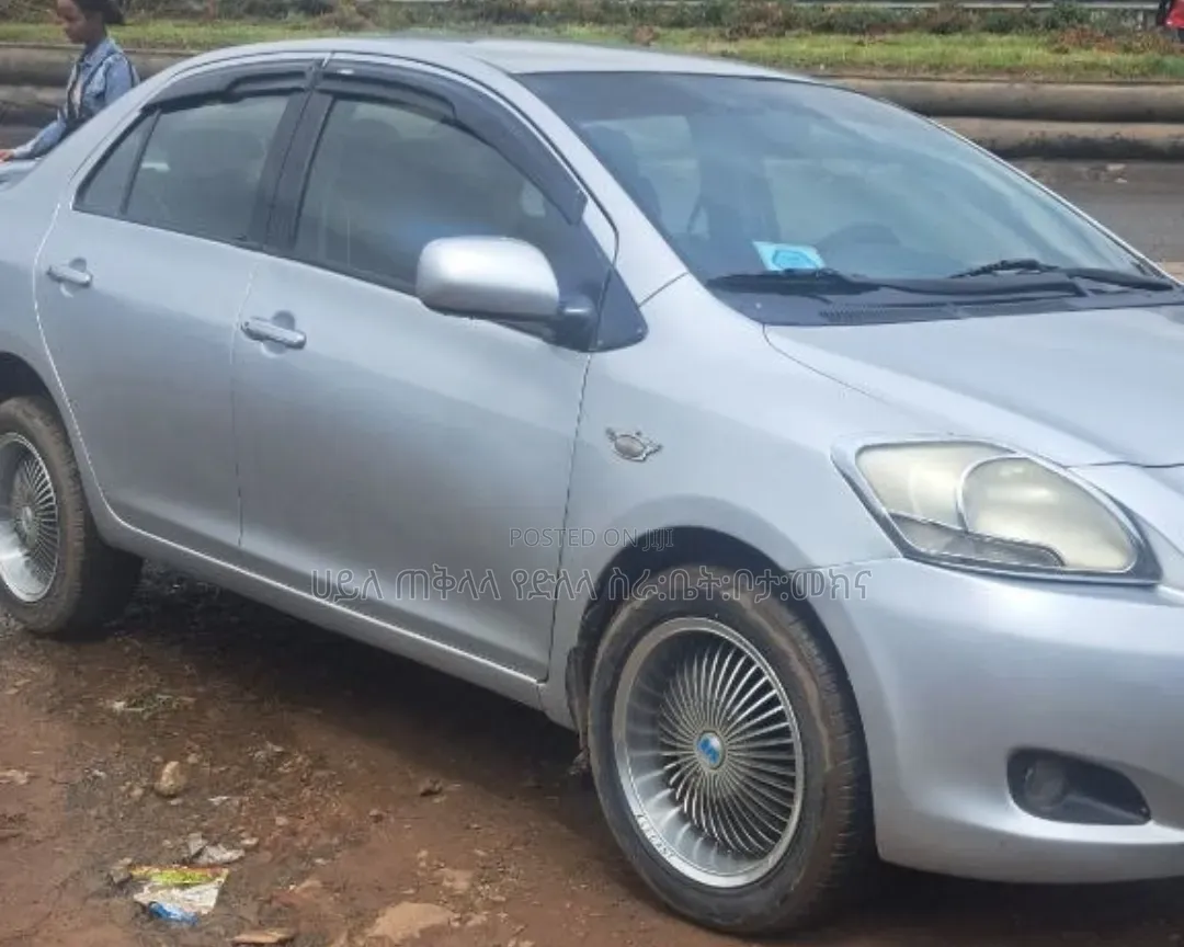 Toyota Yaris 2007 Off white