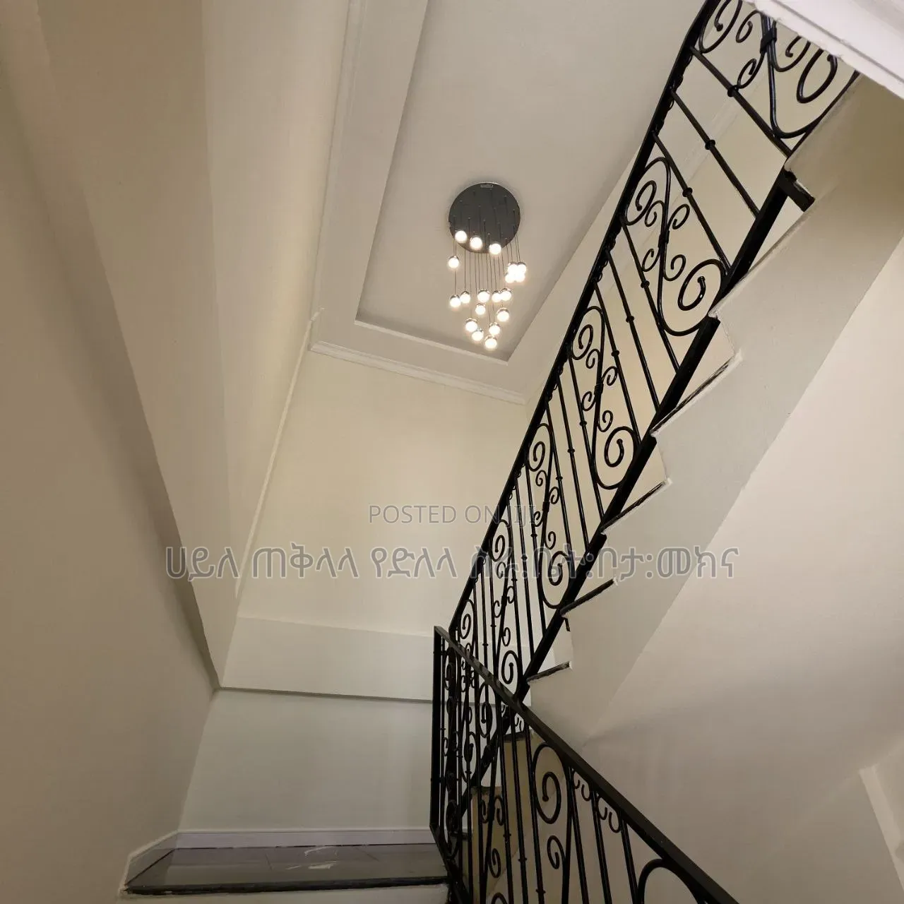 Furnished 5bdrm Townhouse/Terrace in Ayat Zone Inside, Yeka for sale