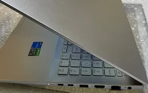 New Laptop Asus 16GB Intel Core i5 SSD 512GB