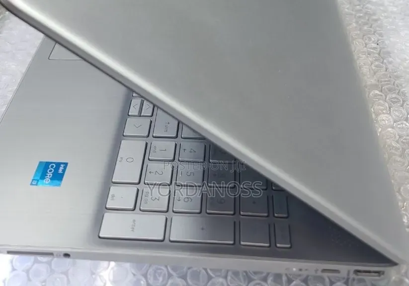 New Laptop HP Stream Notebook 8GB Intel Core i3 SSD 256GB