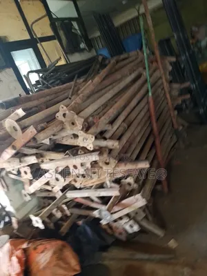 Crobus, Scafolding, Genenater, Winch