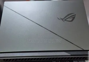 New Laptop Asus ROG Strix G731G 32GB Intel Core i9 SSD 2T