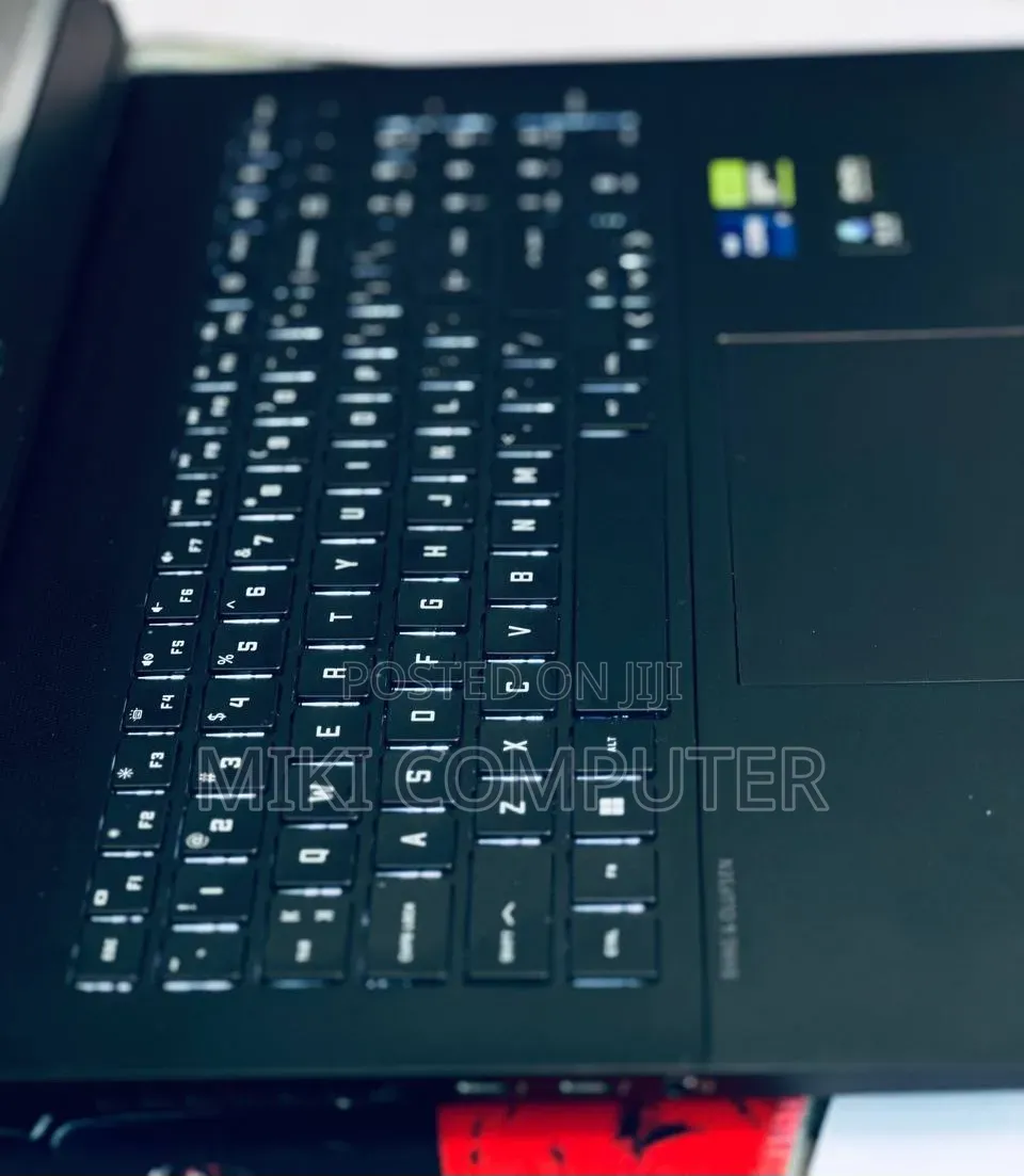 New Laptop HP Omen 16 16GB Intel Core i9 SSD 1T
