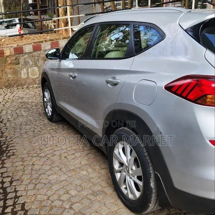 Hyundai Tucson 2020 Silver