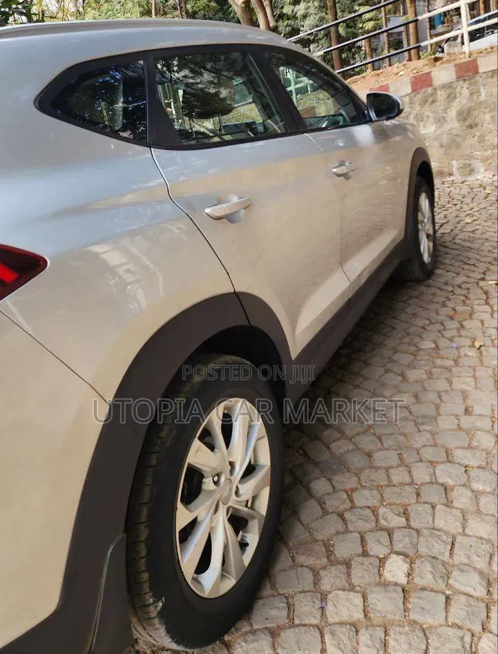 Hyundai Tucson 2020 Silver