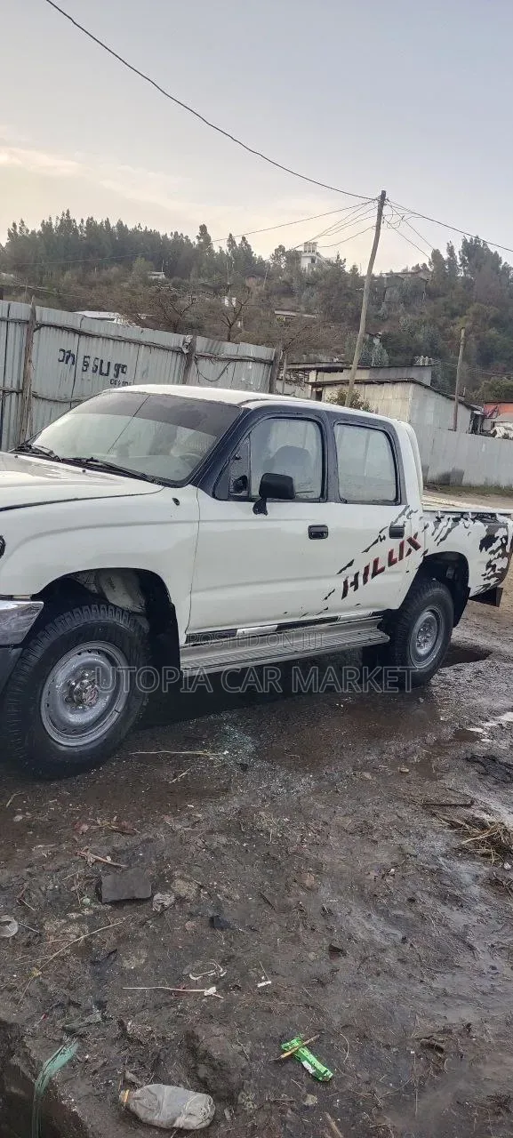 Toyota Hilux 1998