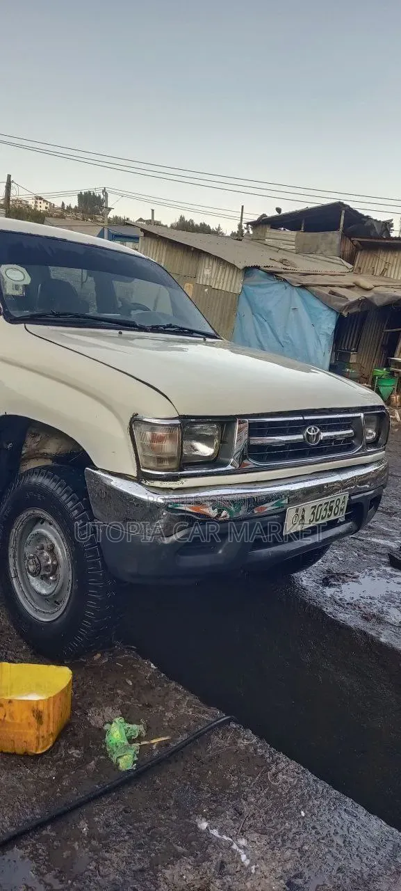 Toyota Hilux 1998
