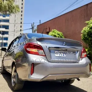 Mitsubishi Attrage 2022 Brown