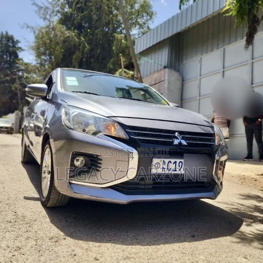 Mitsubishi Attrage 2022 Brown