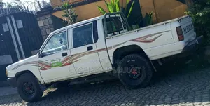 Mitsubishi L200 2000