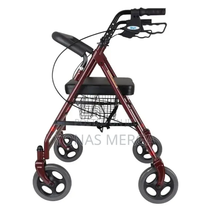 Bariatric Rollator/Walker梳曲suitable for Both Indoor and Outdoor Use.
