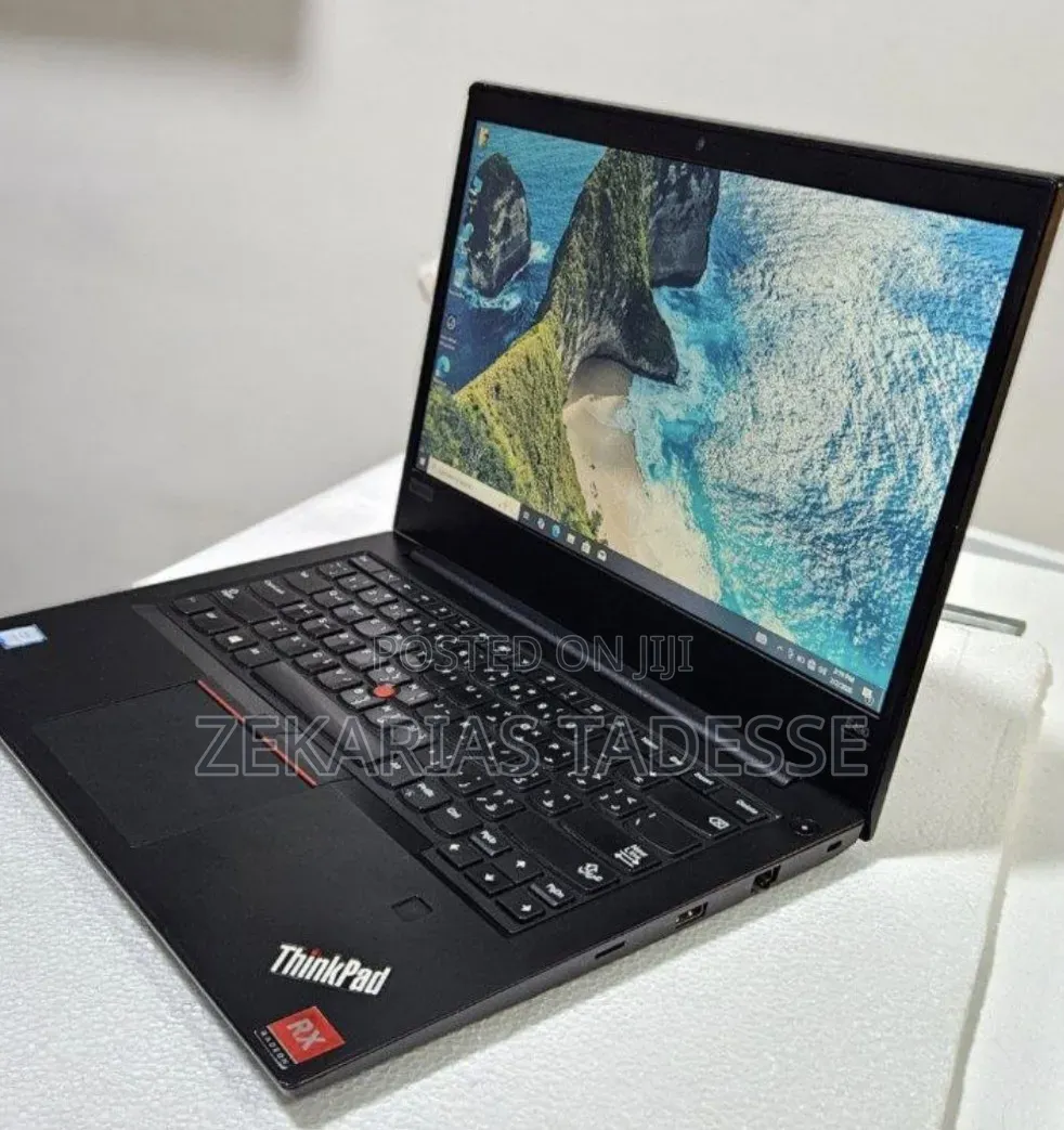 New Laptop Lenovo 8GB Intel Core i7 SSD 256GB