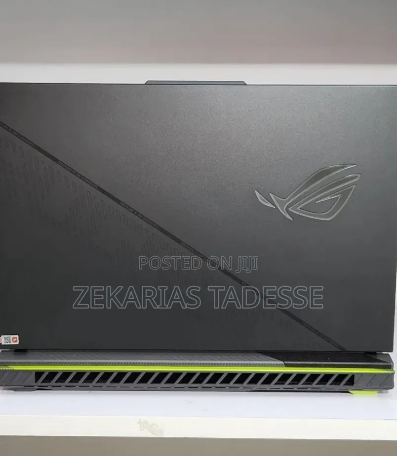 New Laptop Asus ROG Strix G15 16GB Intel Core i9 SSD 1T