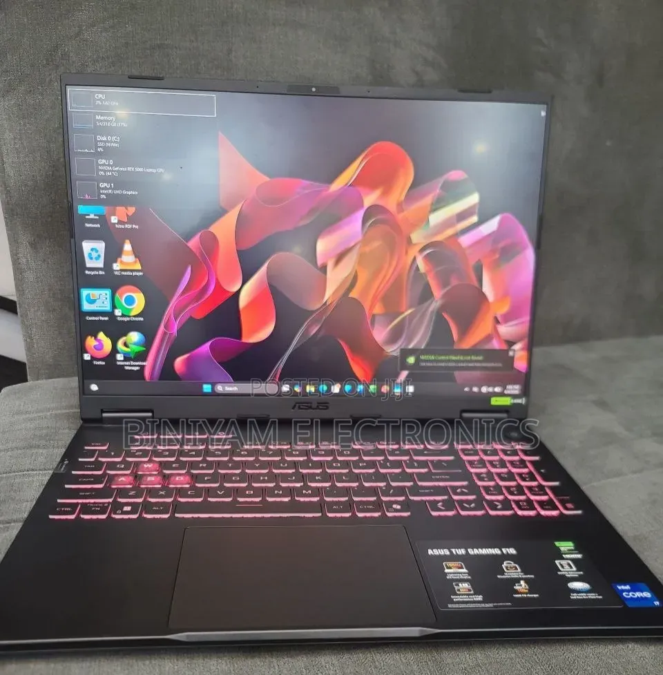 New Laptop Asus TUF Gaming F16 32GB Intel Core i7 SSD 1T