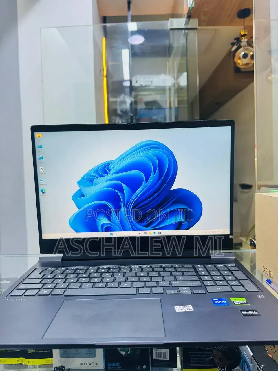 New Laptop HP Victus 16 16GB Intel Core i7 SSD 1T