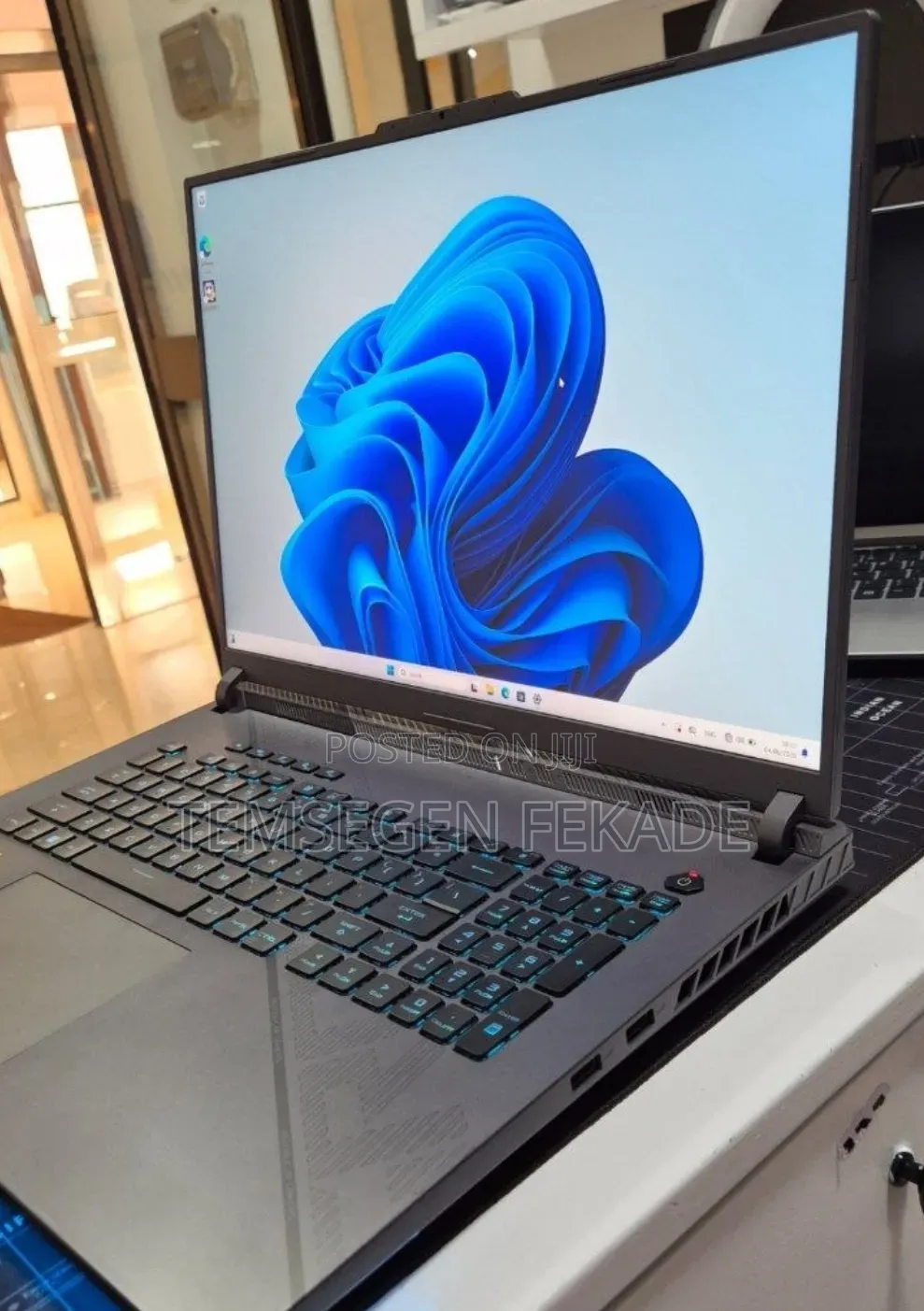 New Laptop Asus G71G 32GB Intel Core i9 SSD 2T