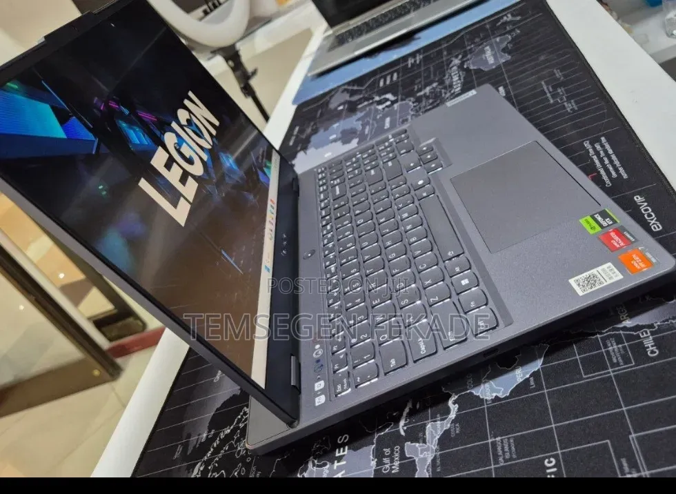 New Laptop Lenovo Legion 5 16GB AMD Ryzen 7 SSD 512GB
