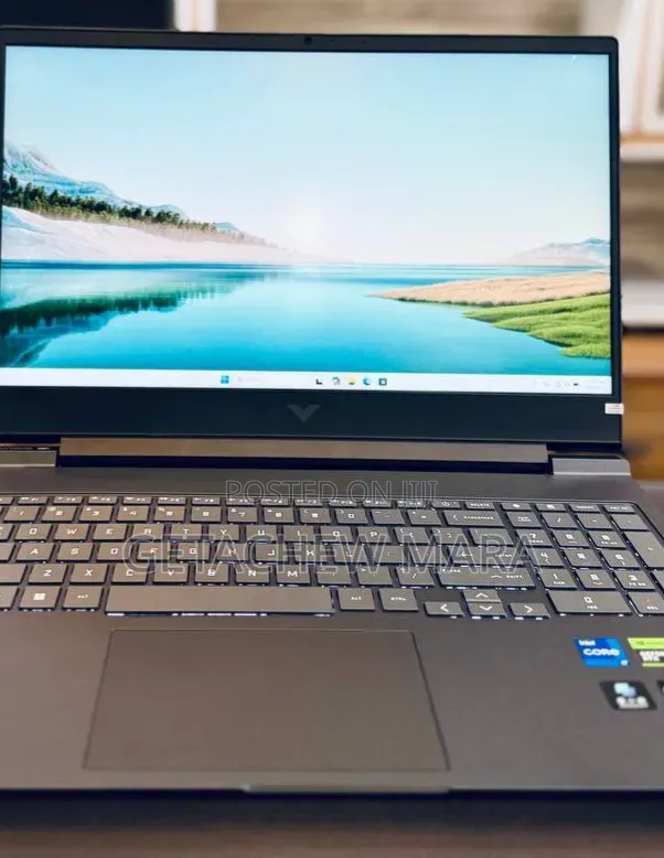 New Laptop HP Victus 15 16GB Intel Core i7 SSD 1T