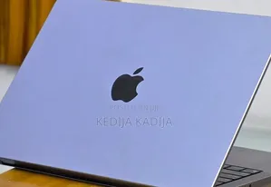 New Laptop Apple MacBook Pro 32GB Intel Core i9 SSD 512GB