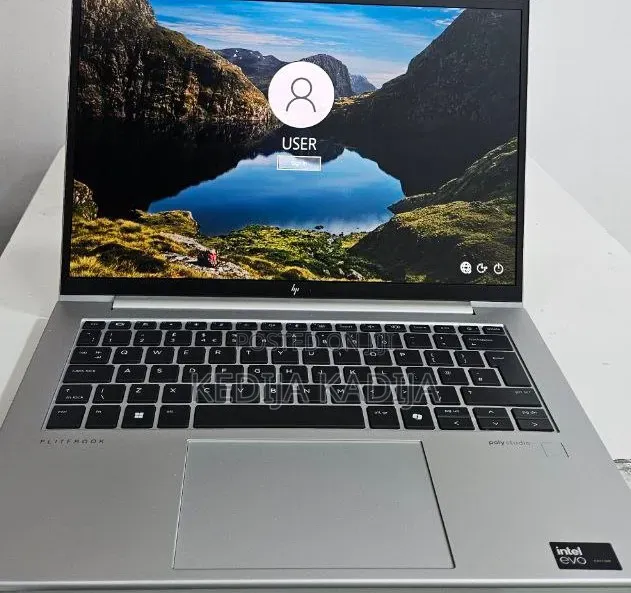 New Laptop HP EliteBook 840 G11 16GB Intel Core Ultra 5 SSD 512GB