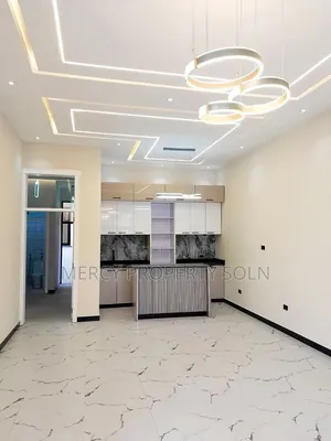5bdrm Villa in Bole for sale
