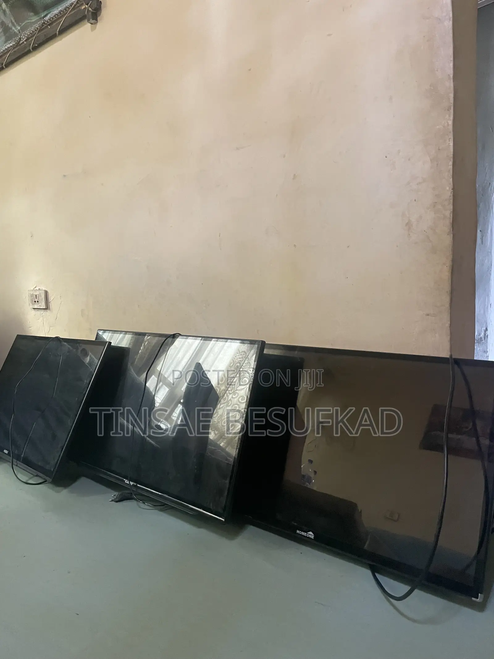 33 Inch Smart Tv