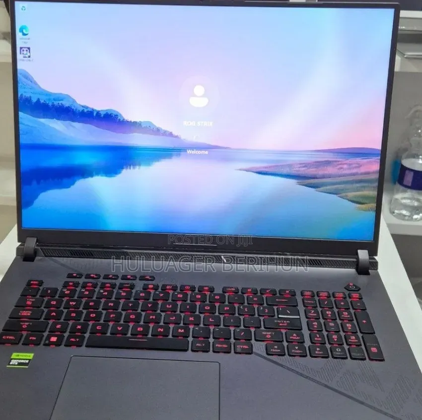 New Laptop Asus ROG Strix G15 32GB Intel Core i9 SSD 2T