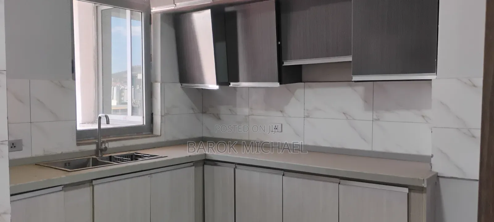 4bdrm Apartment in Bole for rent
