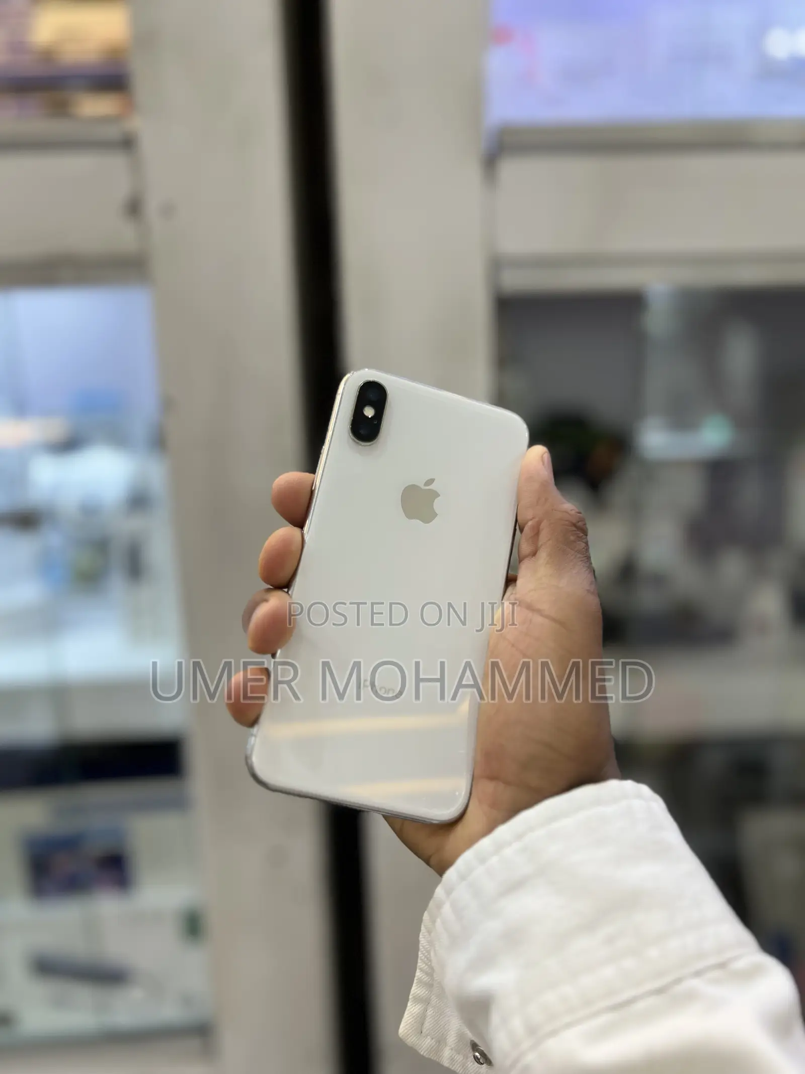Apple iPhone X 64 GB White