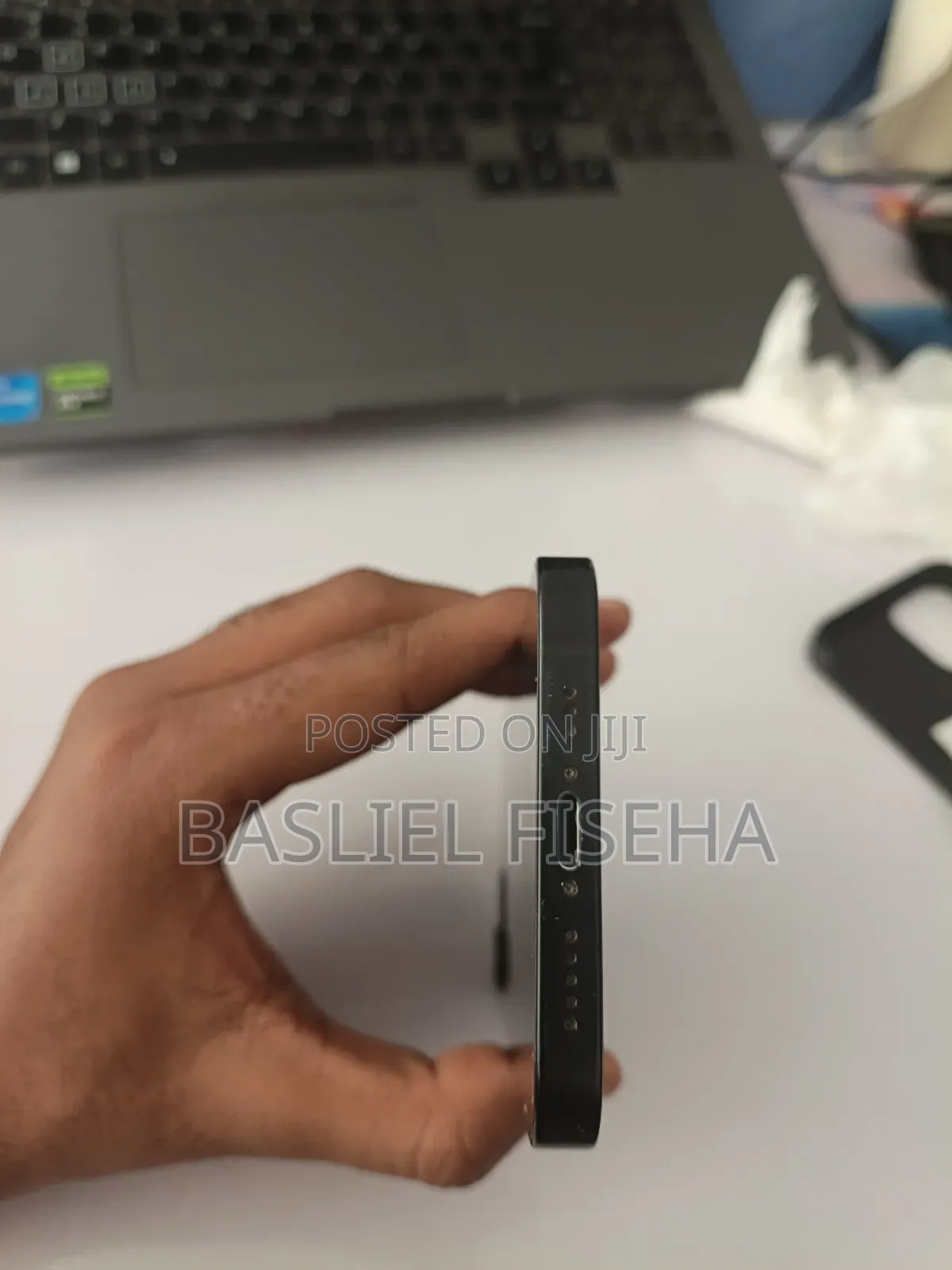 Apple iPhone 12 64 GB Black