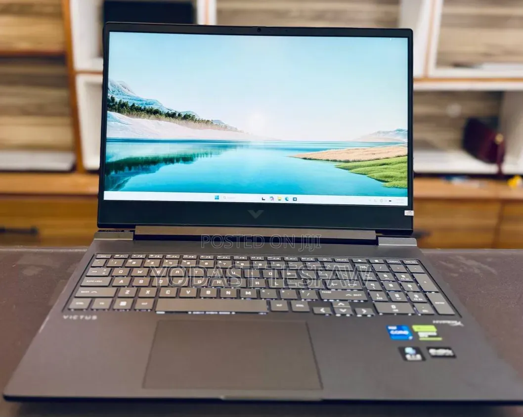 New Laptop HP Victus 16 16GB Intel Core i7 SSD 1T