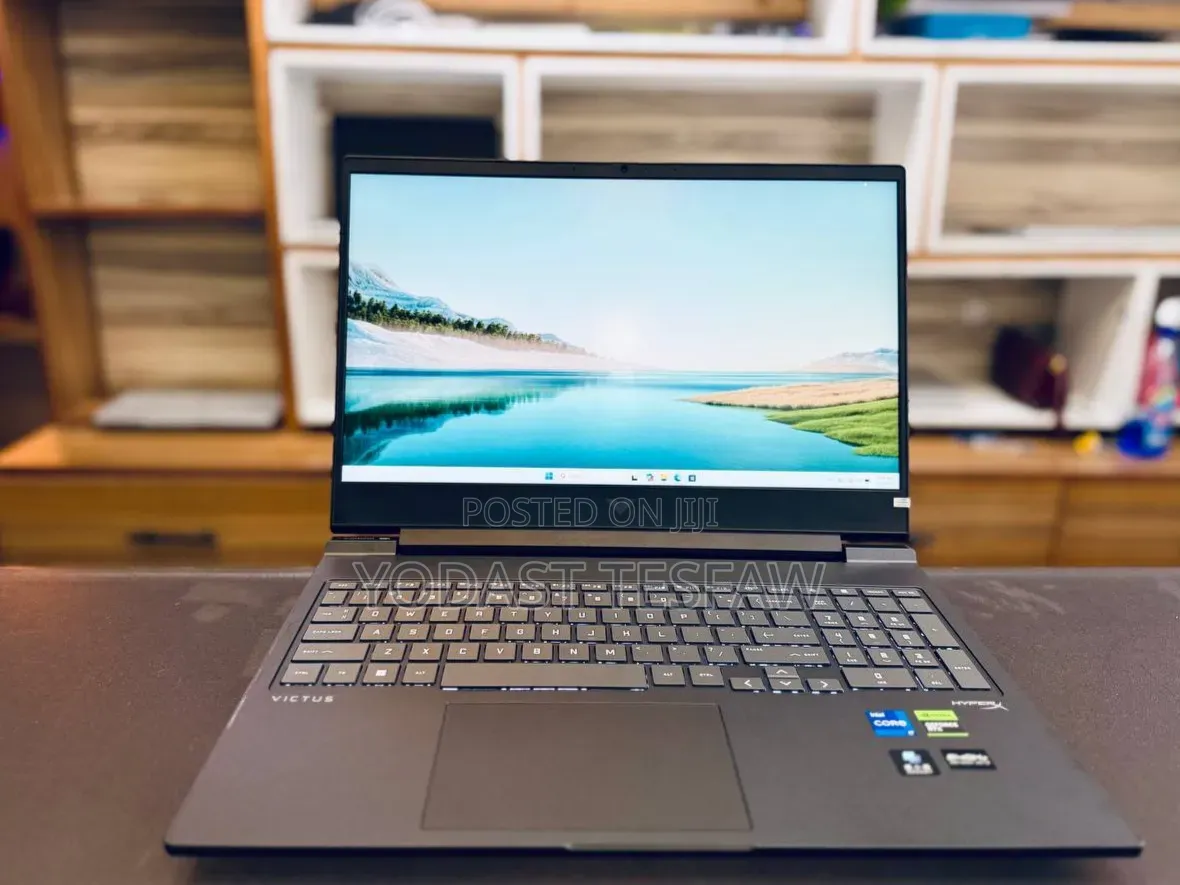 New Laptop HP Victus 16 16GB Intel Core i7 SSD 1T