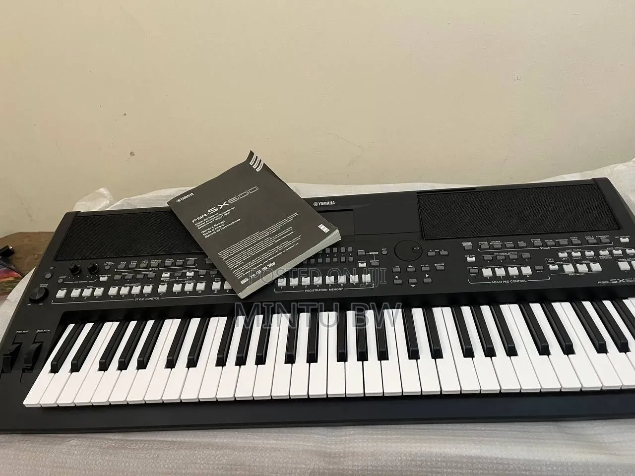 Yamaha PSR Sx600
