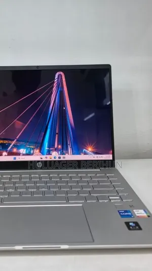 New Laptop HP Pavilion 14 16GB Intel Core i5 SSD 512GB