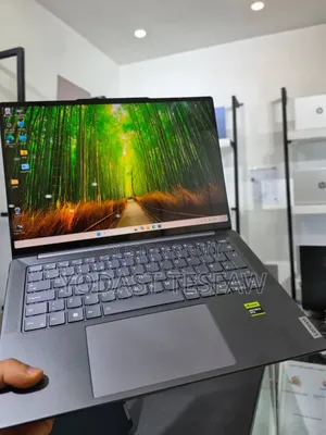 New Laptop Lenovo Yoga 7 15ITL5 32GB AMD Ryzen 7 SSD 512GB