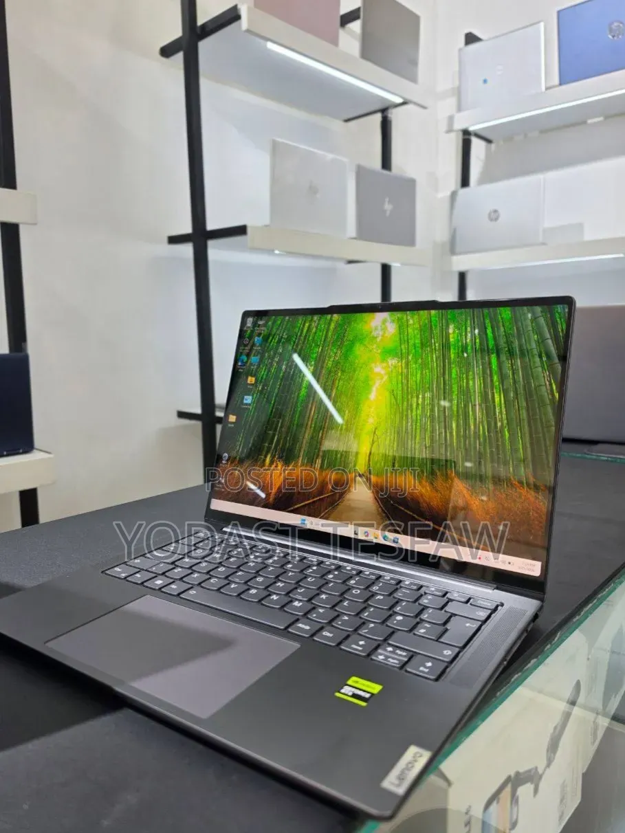 New Laptop Lenovo Yoga 7 15ITL5 32GB AMD Ryzen 7 SSD 512GB