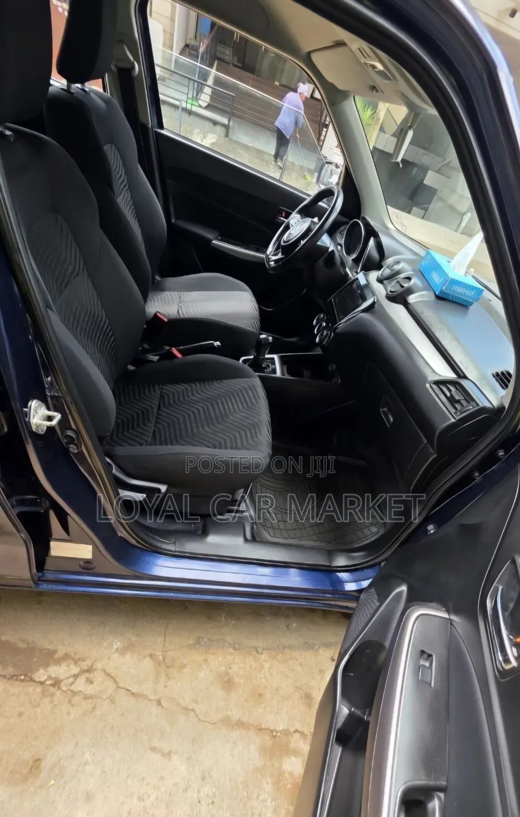Suzuki Swift 2022 Blue