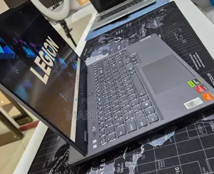 New Laptop Lenovo Legion 5 16GB AMD Ryzen 7 SSD 512GB