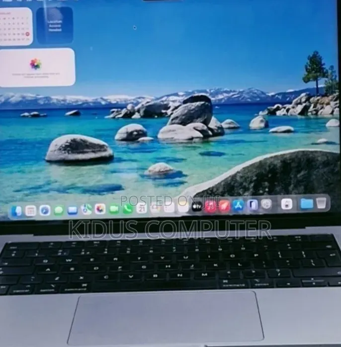 New Laptop Apple MacBook Pro 2020 M1 16GB Apple M1 SSD 1T
