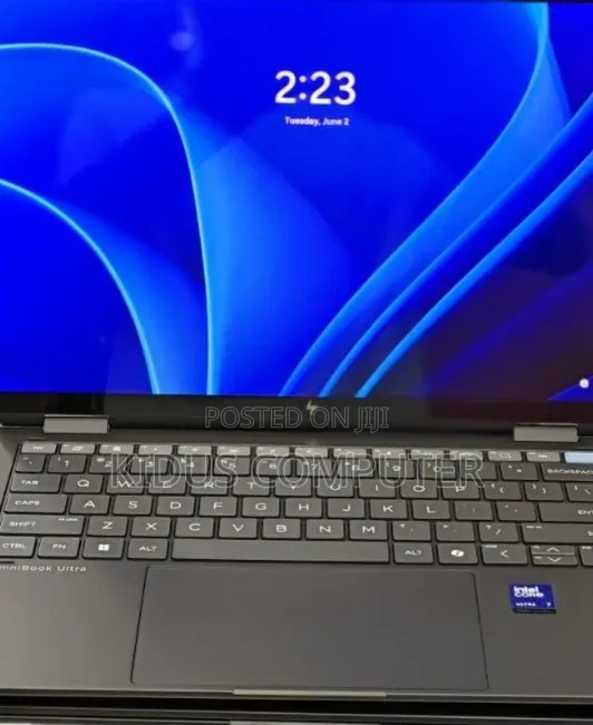 New Laptop HP OmniBook X Flip 14" 16GB Intel Core Ultra 7 SSD 1T