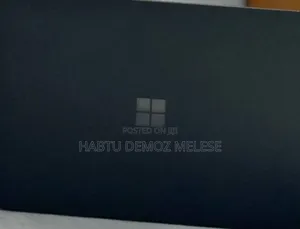 New Laptop Microsoft Surface Laptop 2 8GB Intel Core i5 SSD 256GB