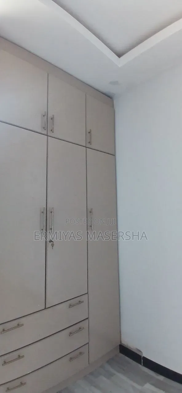 Furnished 2bdrm Condo in Yeka for sale
