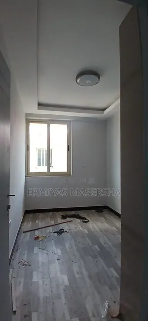 Furnished 2bdrm Condo in Yeka for sale