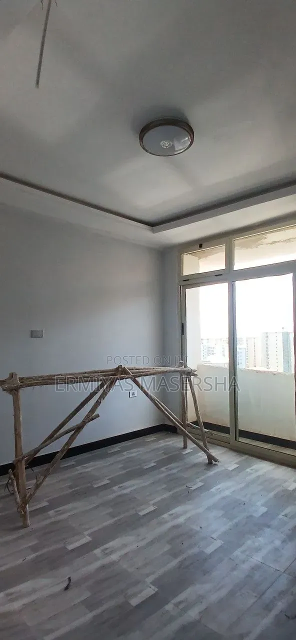 Furnished 2bdrm Condo in Yeka for sale