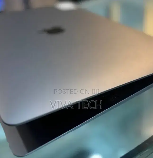 New Laptop Apple MacBook Air 2020 M1 16GB Apple M1 SSD 256GB